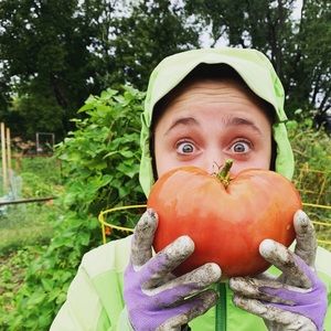 Meet your Posher, Abby